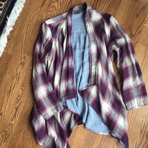 Women size smallEddie Bauer plaid sweater